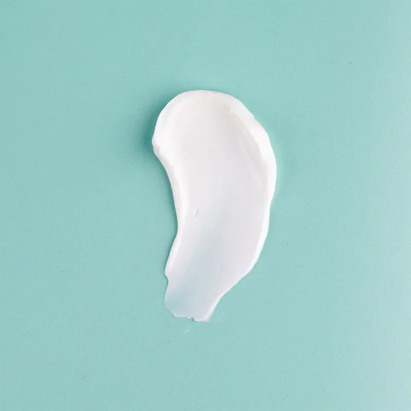 Ponds Light Moisturizing Cream