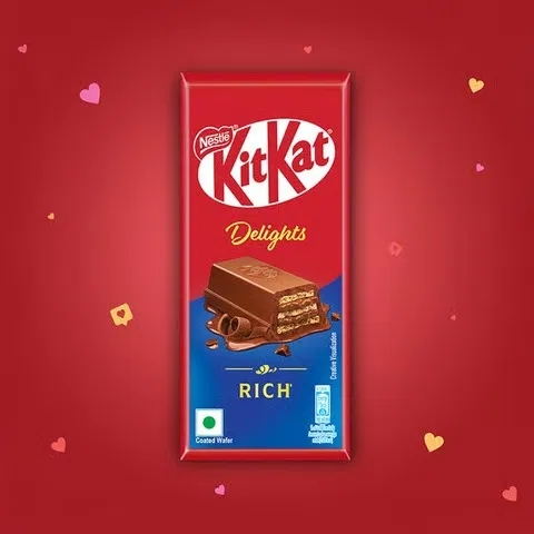 Nestle KitKat Rich Coated Wafer Chocolate